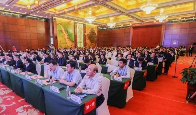 榆陽區(qū)煤炭公司應邀參加2018中國榆林煤炭、蘭炭暨能化裝備簽約訂貨會