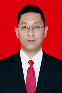經理  葉飛兵
